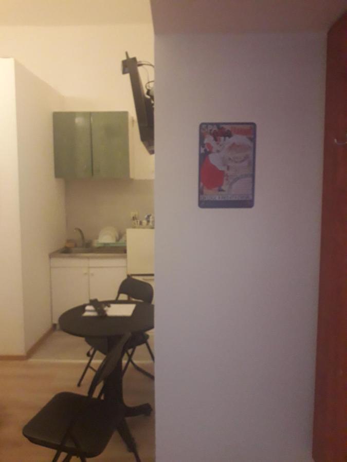 Studio Eva Sajmiste Luaran gambar