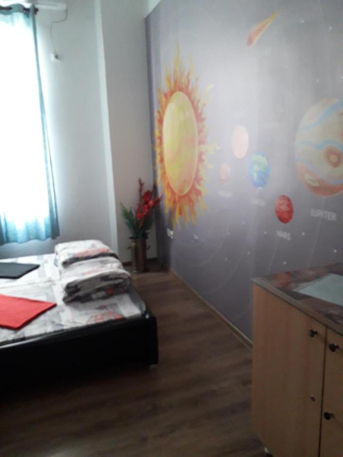 Studio Eva Sajmiste Luaran gambar
