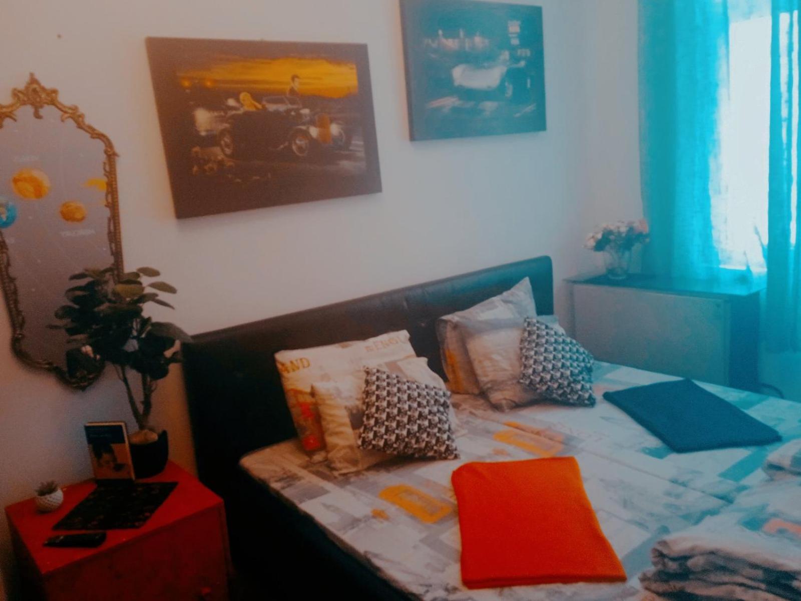 Studio Eva Sajmiste Bilik gambar
